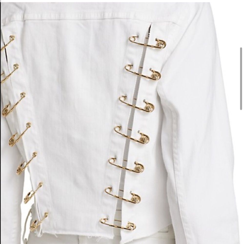 🔥 🧷 NWT L’AGENCE ARIA SAFETY PIN CROPPED DENIM JEAN JACKET - Picture 3 of 13
